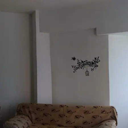 Arol 4 Apartment